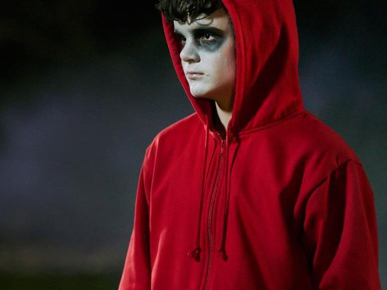 Mr. Robot's Cinematographer on Season Three's Wild Ride - The Credits
