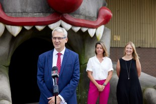 Minister Pearson, Caroline Pitcher and Joanna Werner announce changes to Film Victoria.