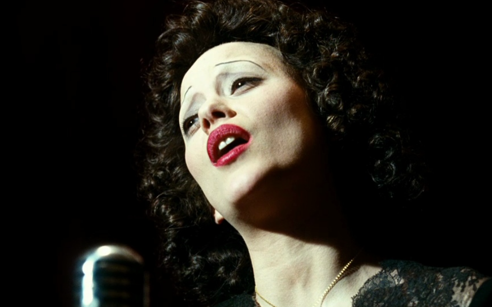 Marion Cotillard as Edith Piaf in La Vie En Rose. Image: Icon Films.