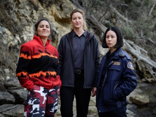 Madeleine Sami as Eddie Redcliffe, Kate Box as Dulcie Collins, Nina Oyama as Abby Matsuda in Deadloch S1. Image: Prime Video/Bradley Patrick.