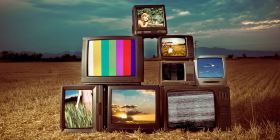 Australian television was slow to adopt colour. Image: Canva