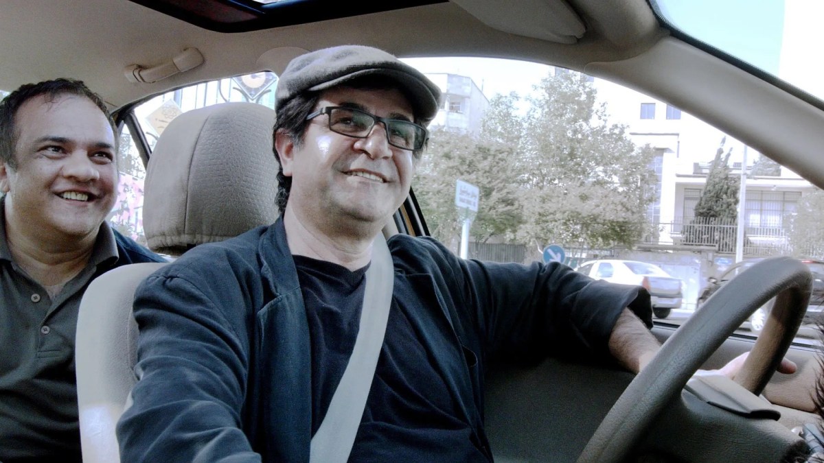 Jafar Panahi in Tehran Taxi (2015). Image: Jafar Panahi Film Productions.