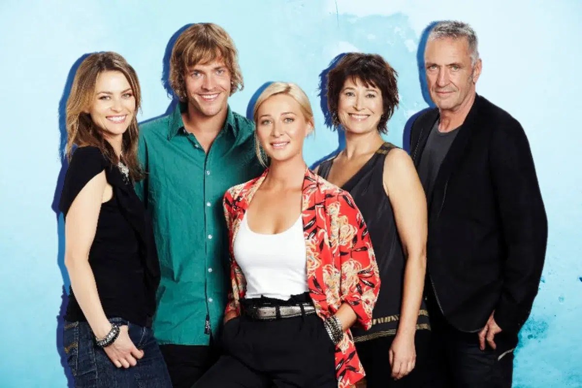 Offspring. Image: Network Ten. Great Tv Shows Added To Streaming.