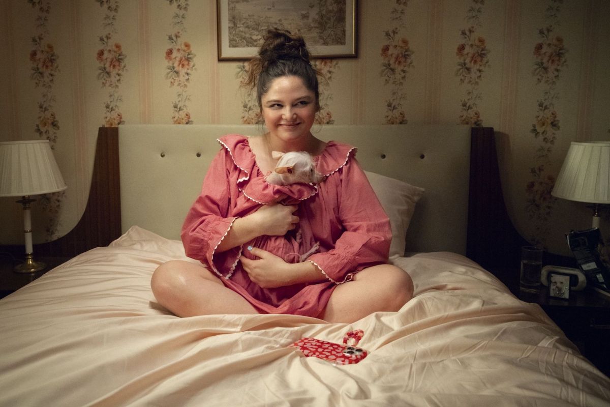 Too Much. Image: Netflix.