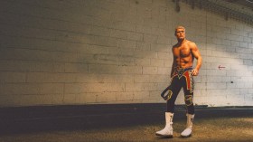 wwe unreal streaming netflix