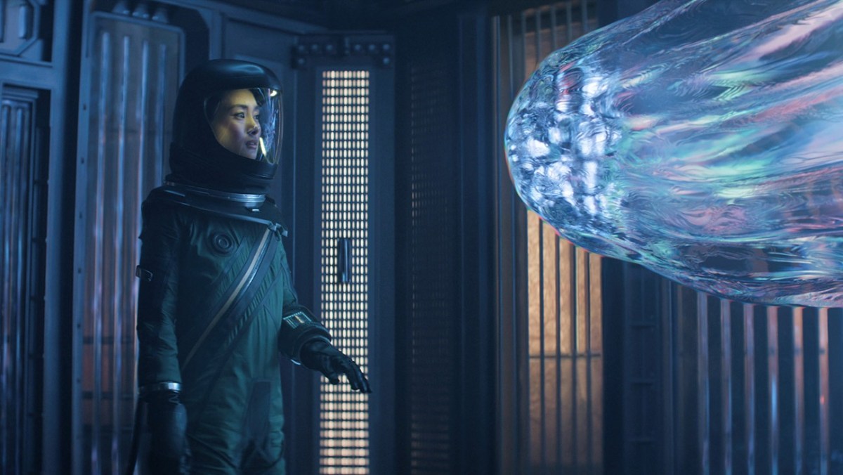 Invasion. Image: Apple Tv+. Best New Shows To Stream.