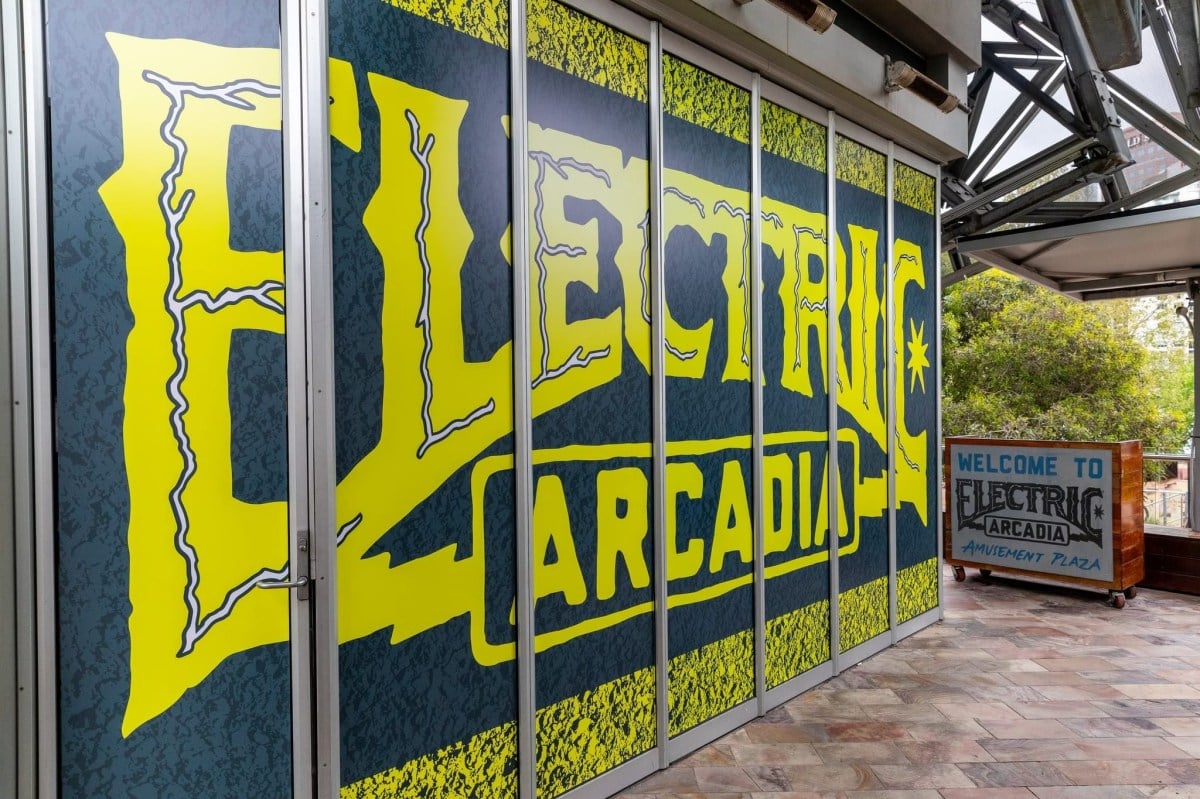 ELECTRIC ARCADIA exterior, featuring paste-ups designed by Callum Preston. Photo: Tobias Titz.