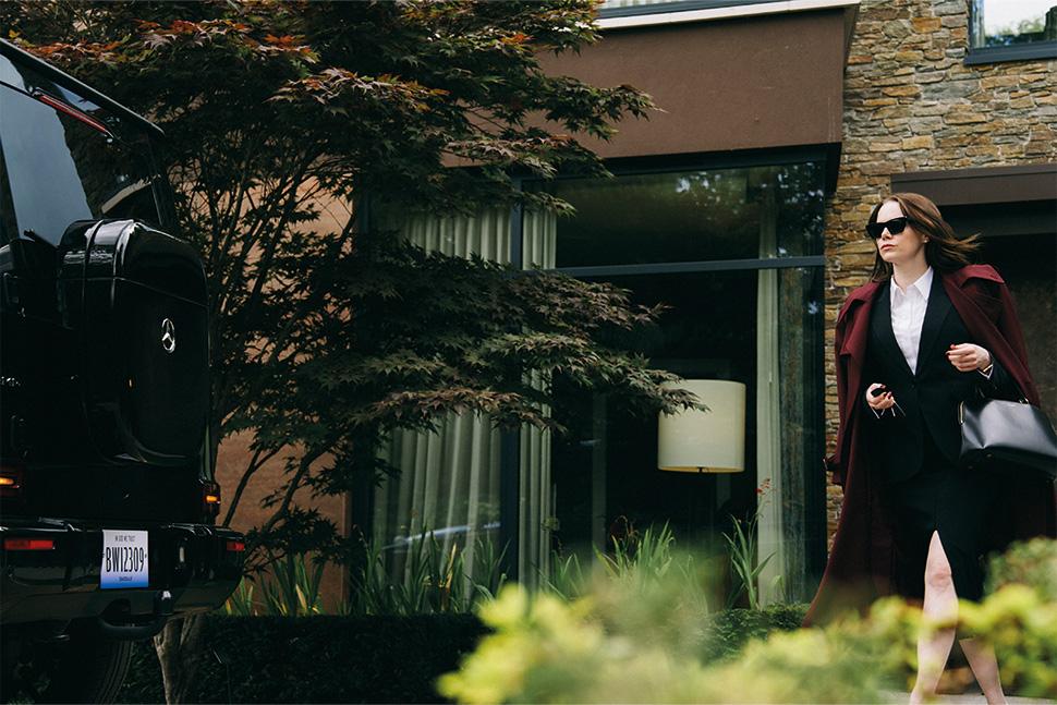 Emma Stone In Bugonia. Image: Element Pictures / Cj Enm / Fruit Tree / Square Peg.