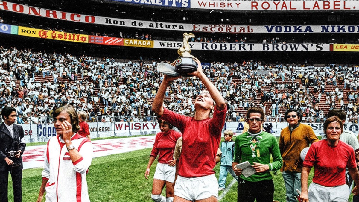 Copa 71. Image: Dogwoof Films. Great Films Added To Streaming.