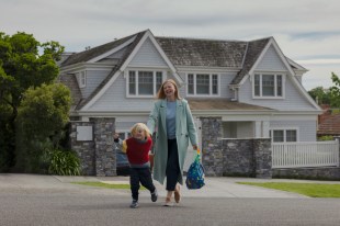 Sarah Snook in All Her Fault. Image: Foxtel Group. Photo: Sarah Enticknap / PEACOCK.