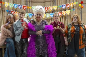 Smoggie Queens Season 2. Image: Binge.