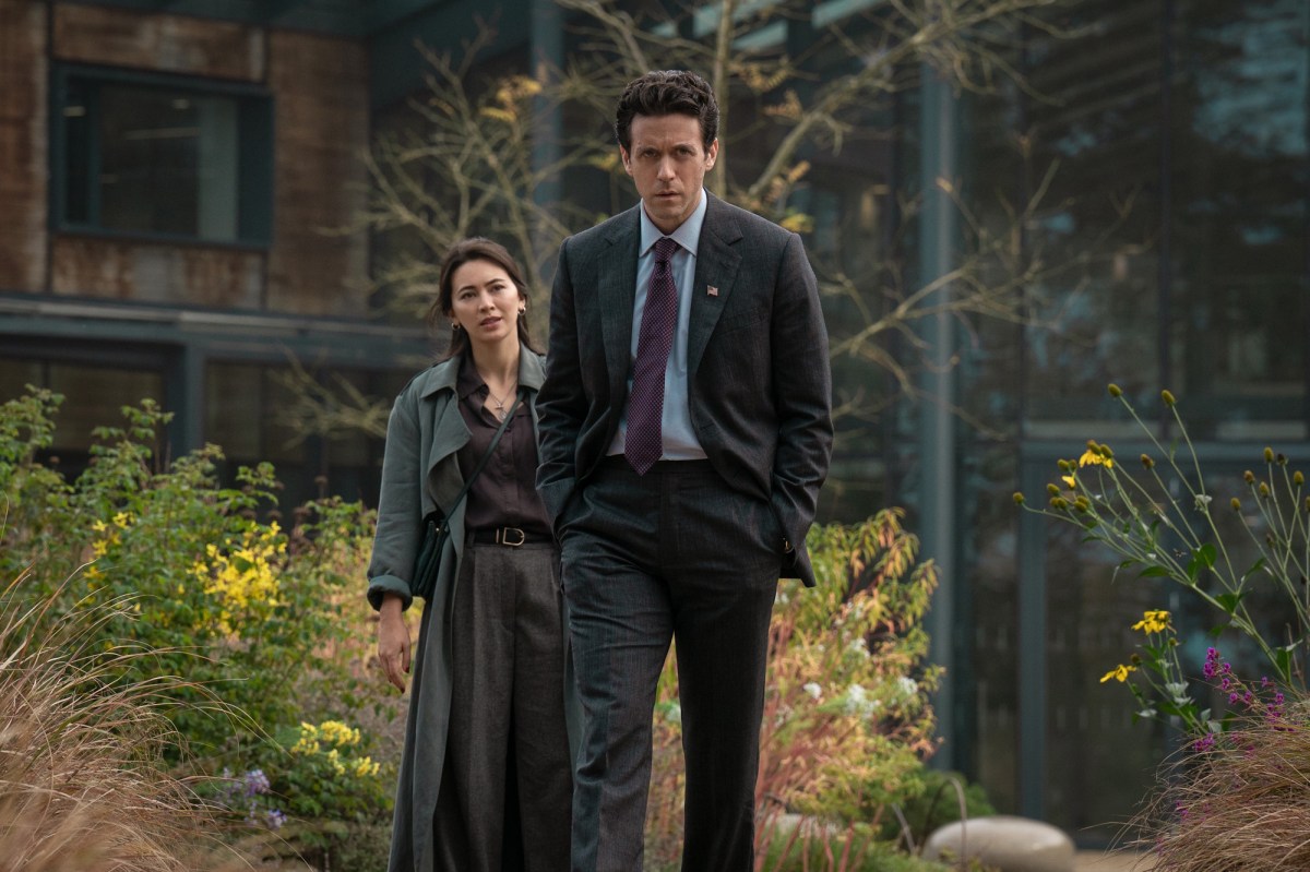 Ashley Zukerman and Jessica Henwick in Silo. Image: Apple TV.